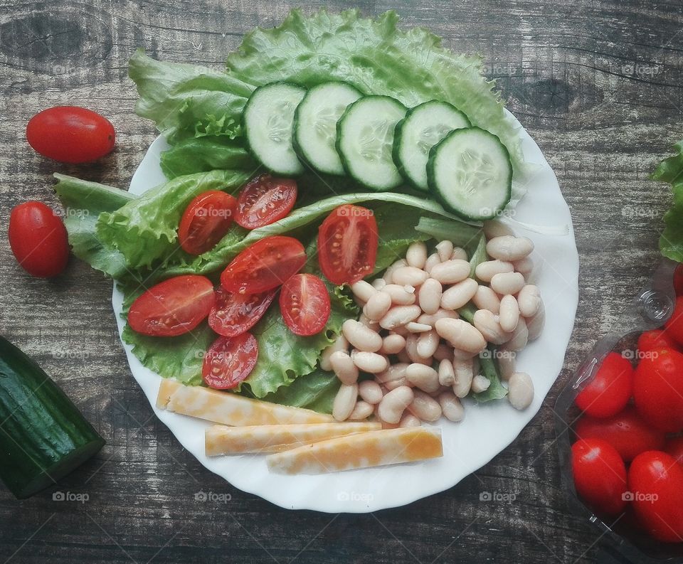 healthy food
baby tomatoes, beans,