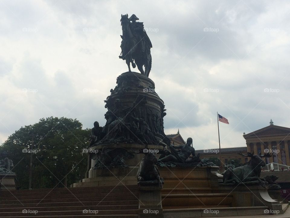 George Washington statue phily