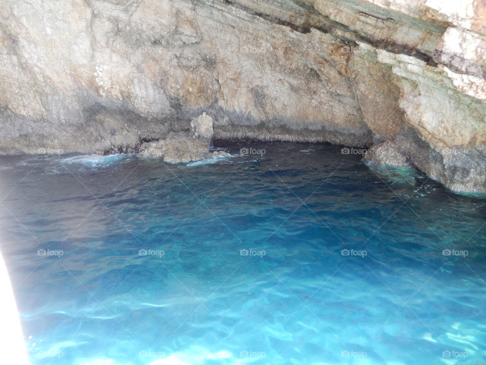 wonderful blue caves zakynthos