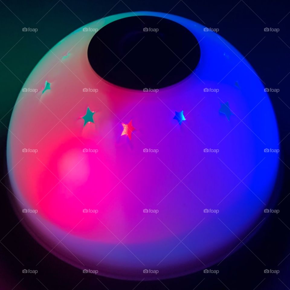 Beautiful Stars Shining Through The Globe Night Light 