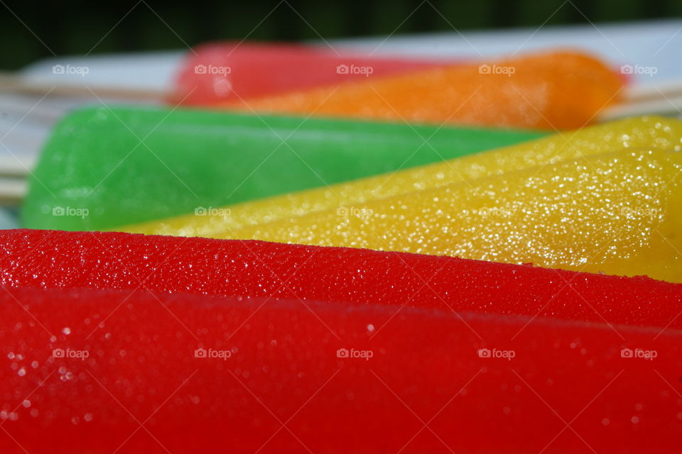 Cool Treat. Popsicles 