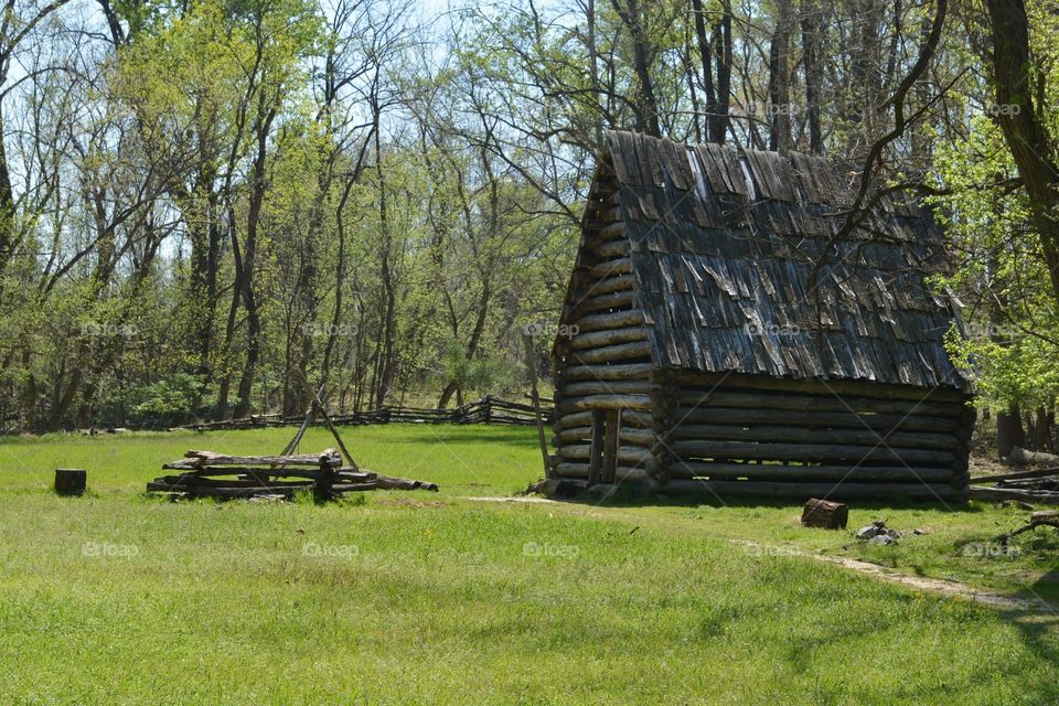 Colonial Farmhouse 