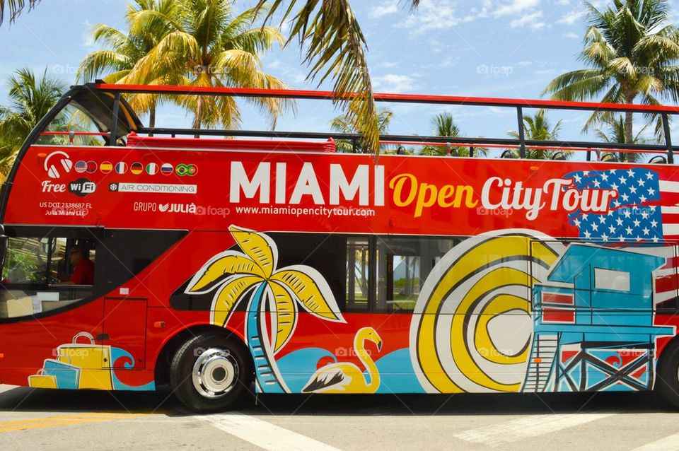 Miami open city tour bus