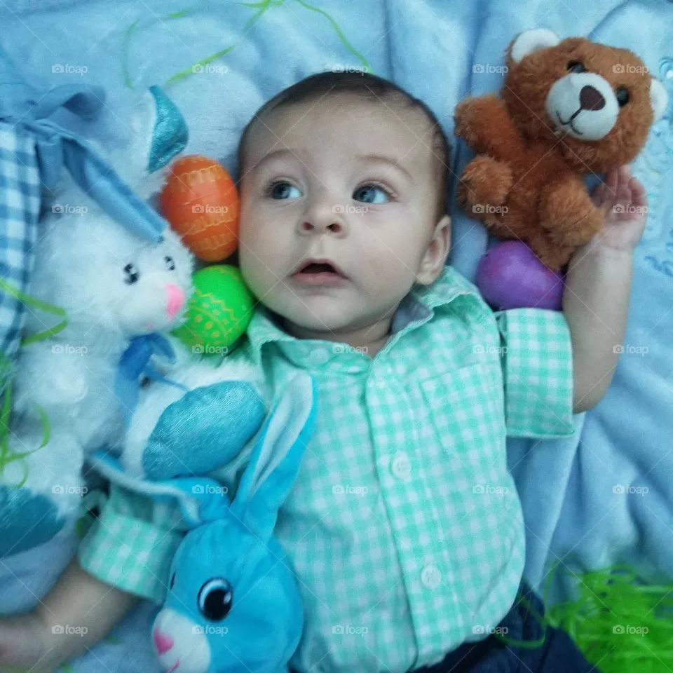 Baby's wondering mind