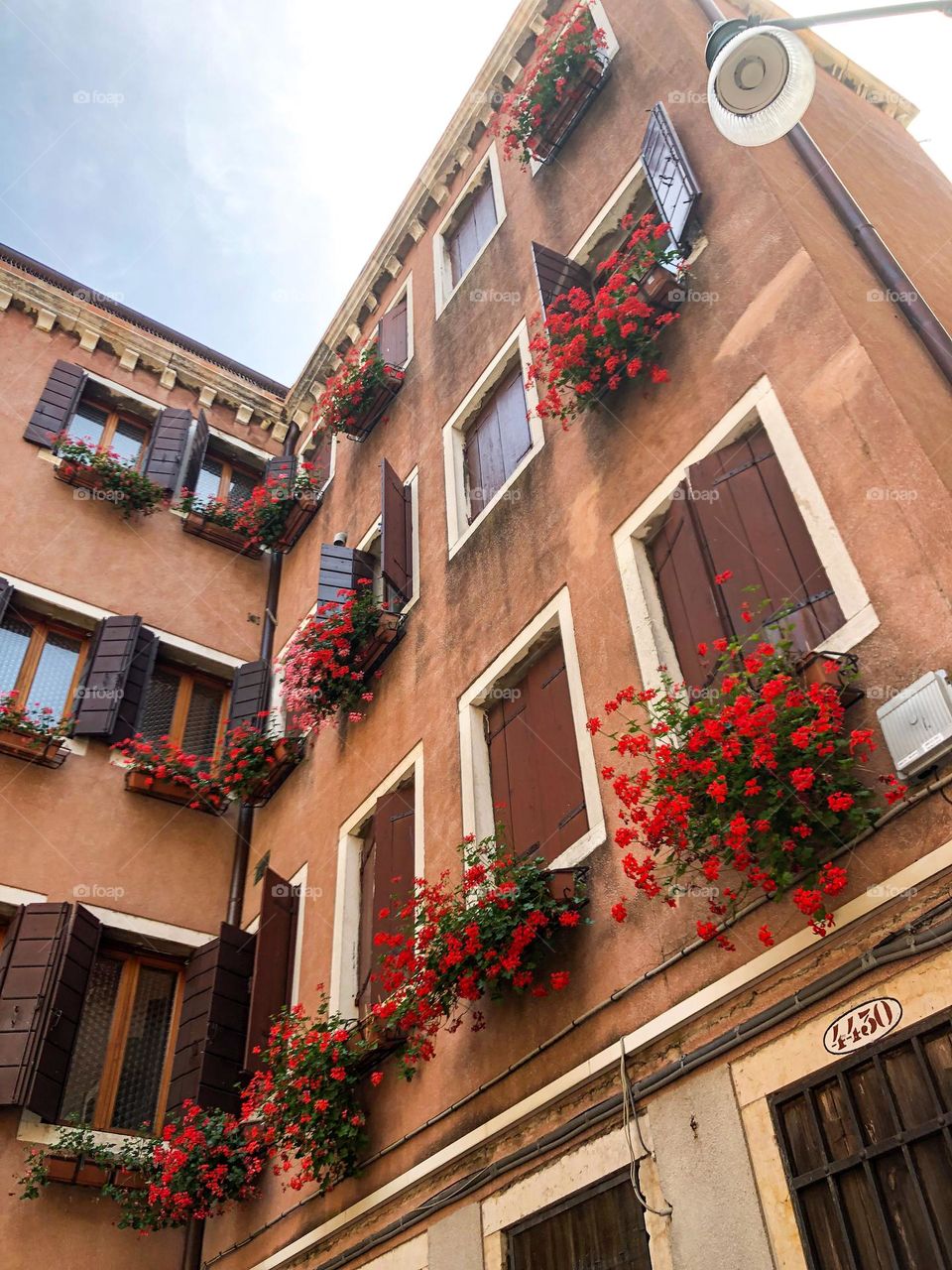 Building with flowers in Venice 