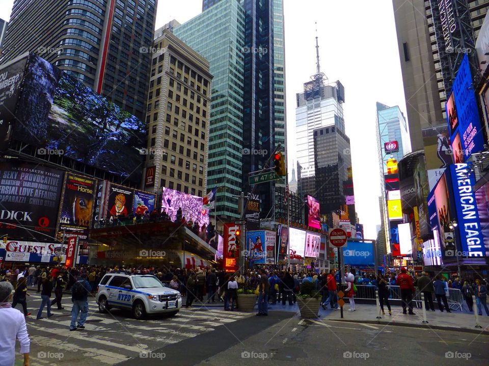 NEW YORK CITY TIMES SQUARE