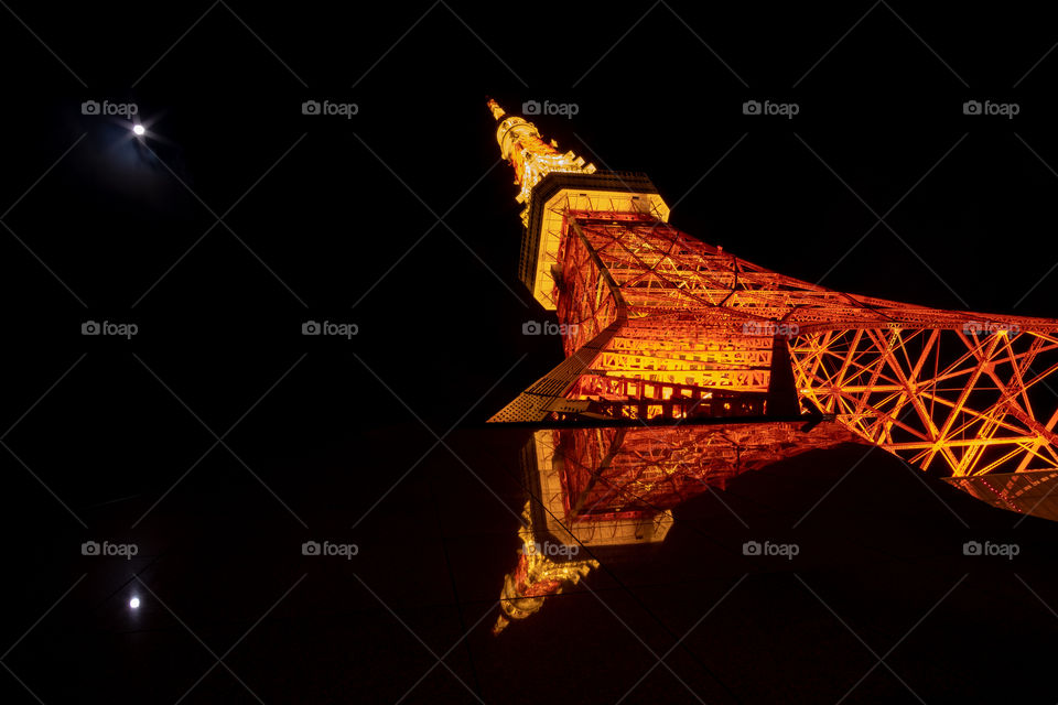 Beautful structure of Tokyo tower in night scene