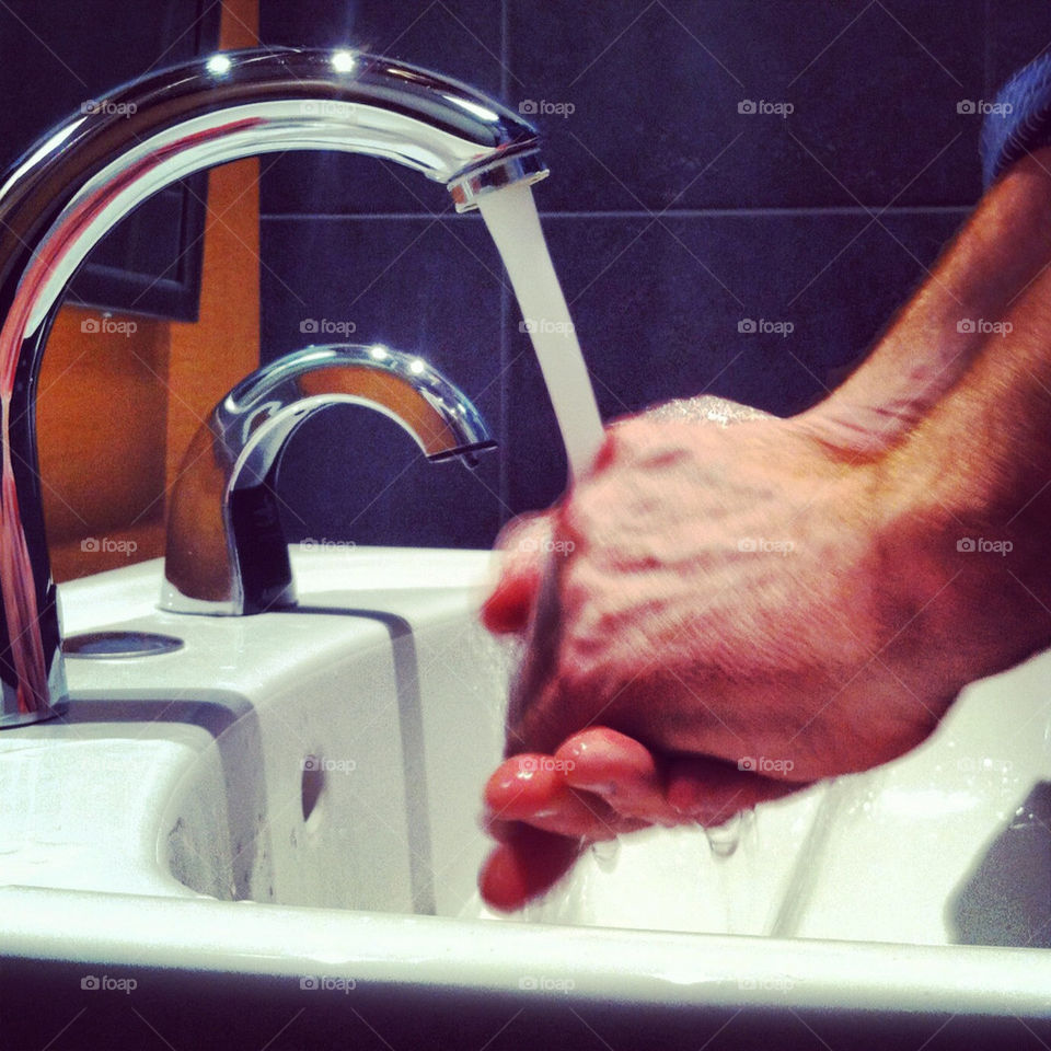 hands water clean washing by redrock