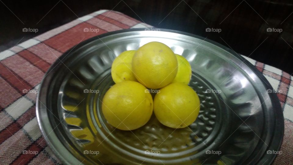fresh lemon for vitamin c