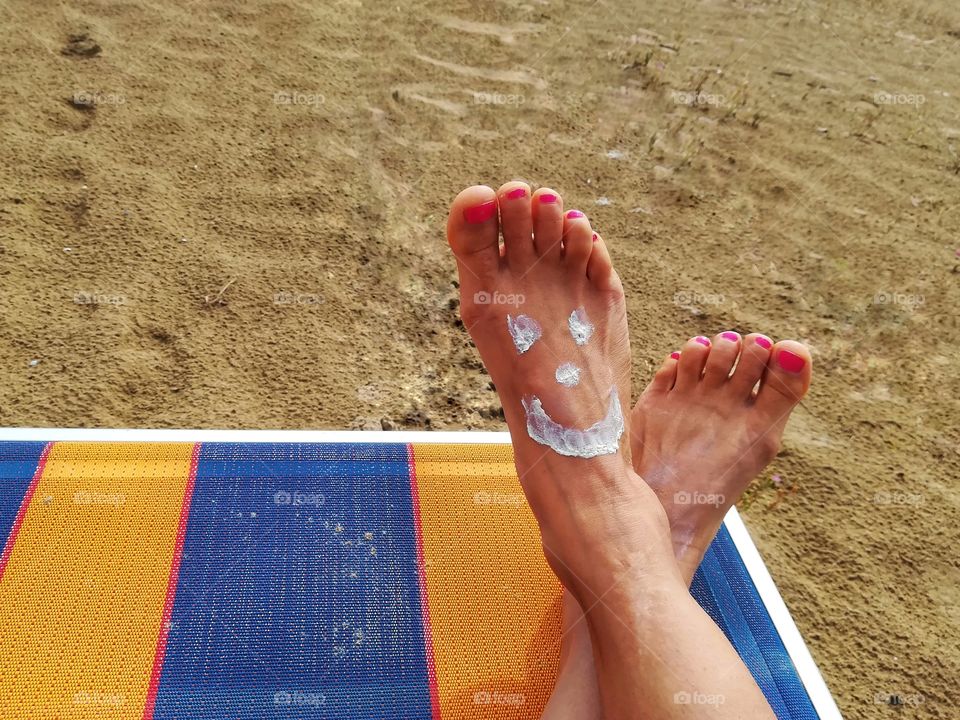 sun protection on the foot