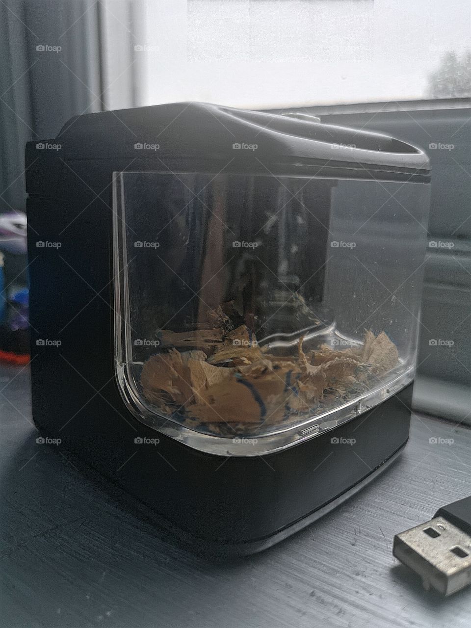 electric pencil sharpener