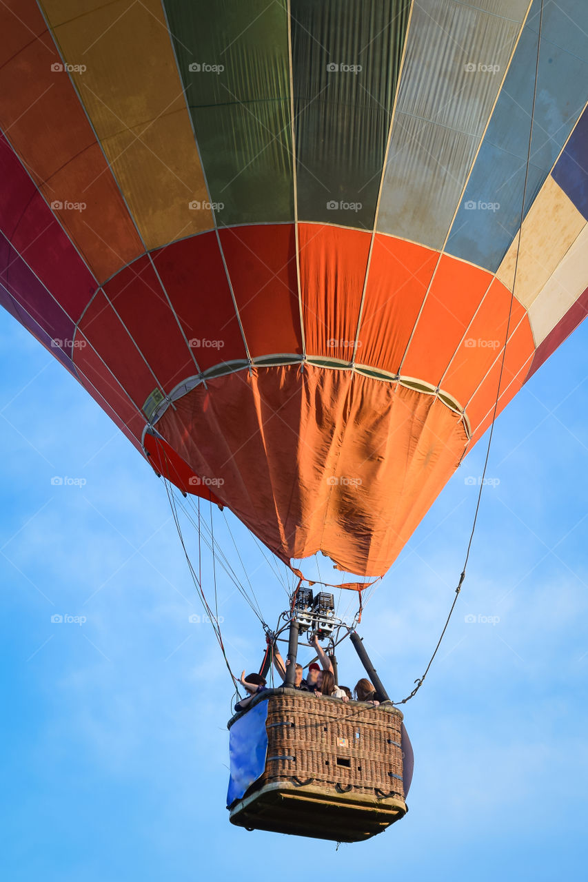 multicolored hot air ballon