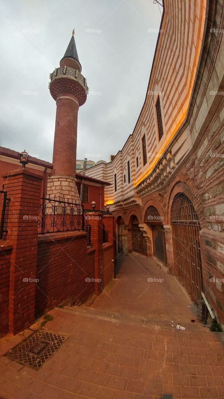 Mosque alleyway