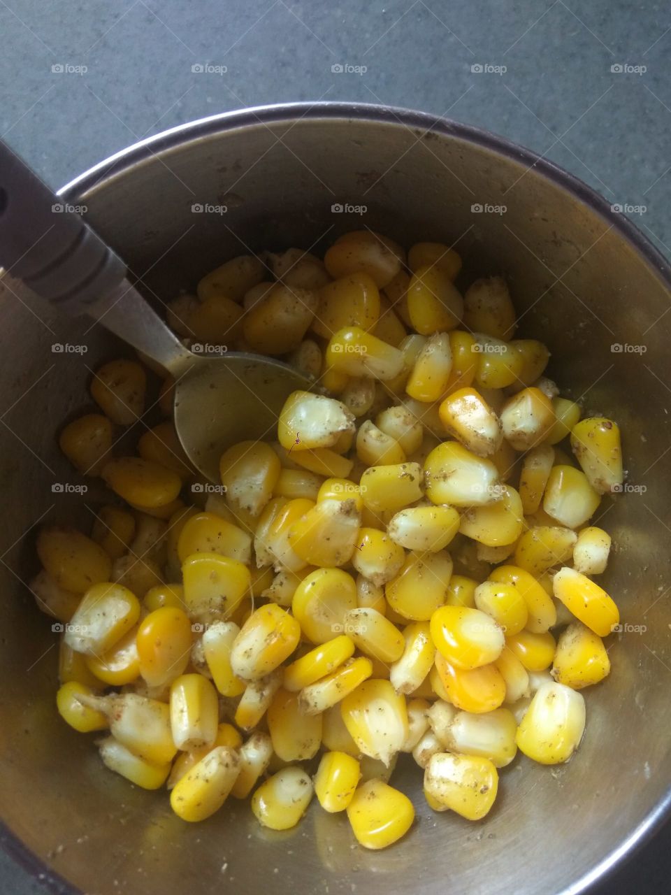 corn 
yellow 
spoon 
masala