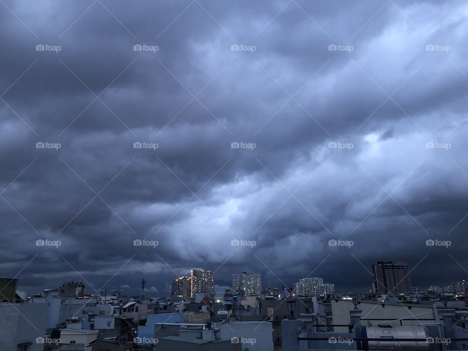 Warning the rain is about to come