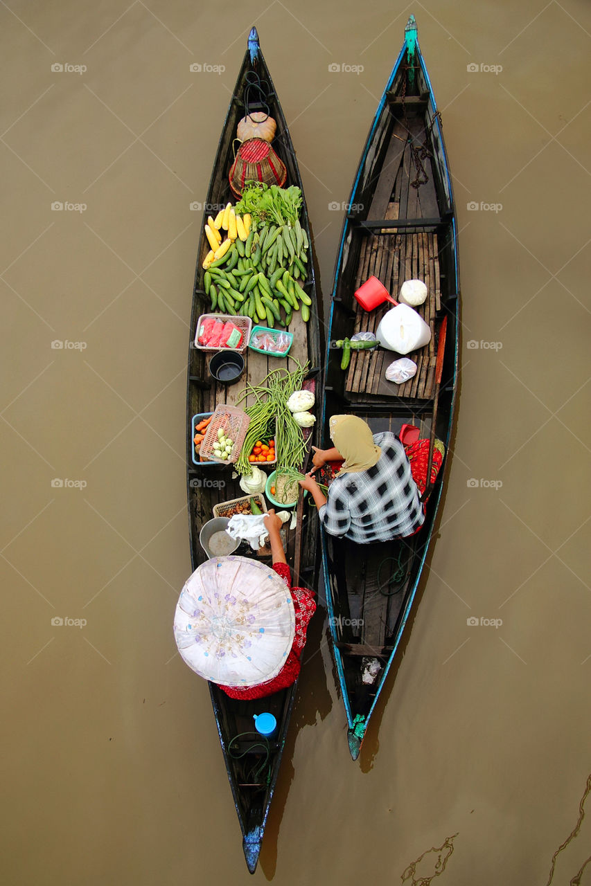 Morning at Lokbaintan Floating Market, South Borneo, Indonesia.