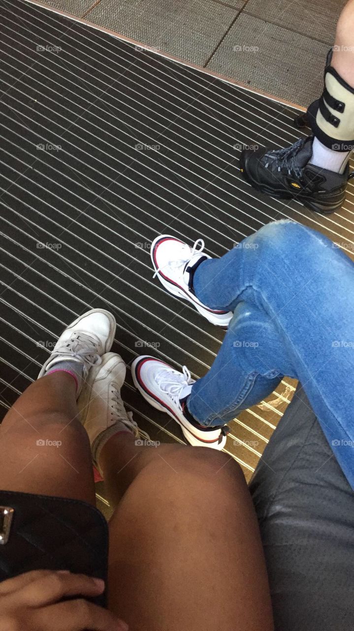 My friend and i were waiting for the table in resturant