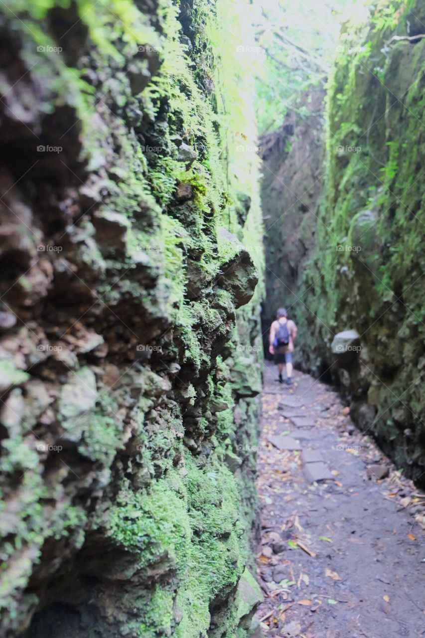 Hiking Mombacho Volcano, Nicaragua