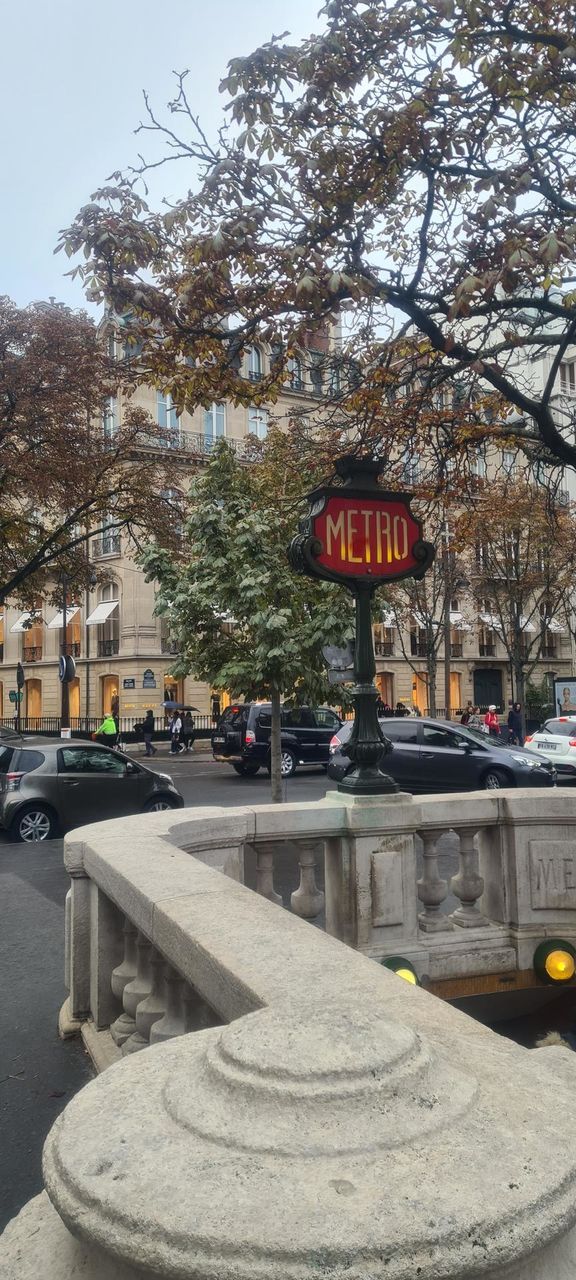 bouche métro