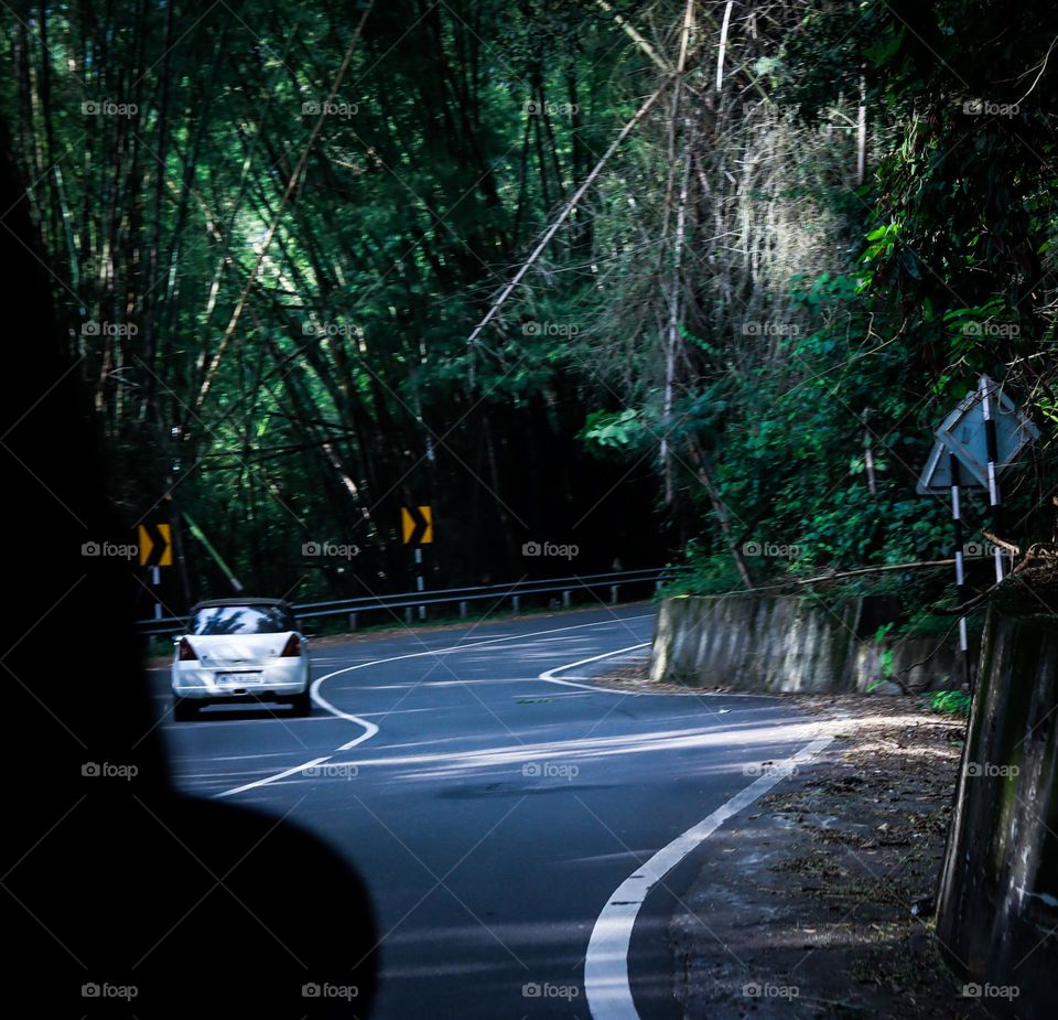 “If your pictures aren’t good enough, you’re not close enough.”