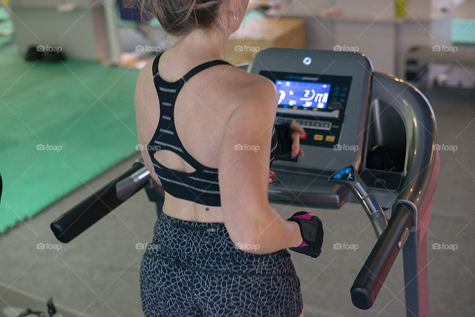 girl in the gym