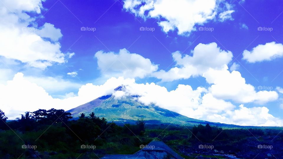this is how maton volcano looks from the city which is located at the foot of the volcano