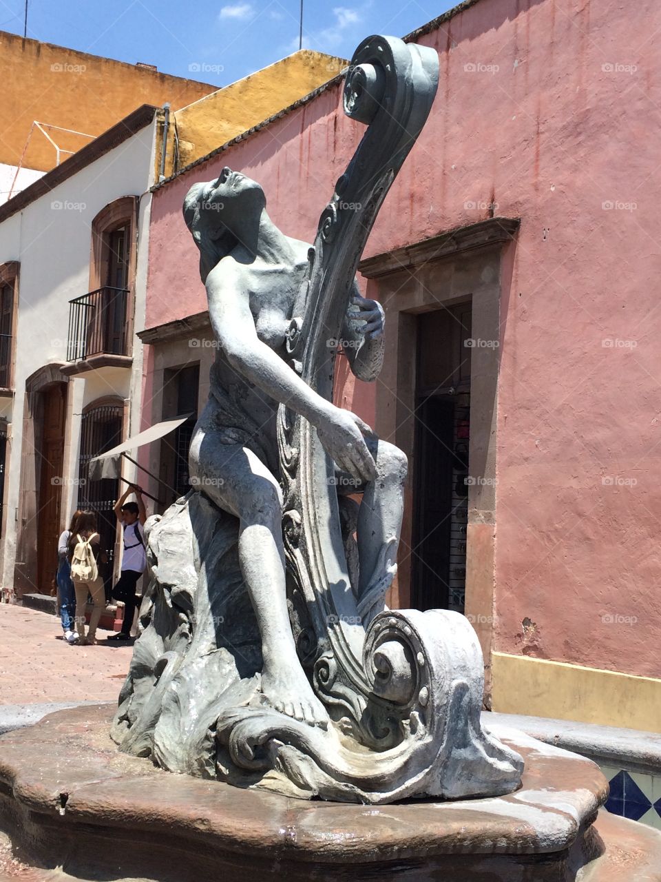 Querétaro fountain statue 