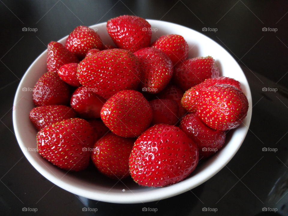 bowl of strawberries