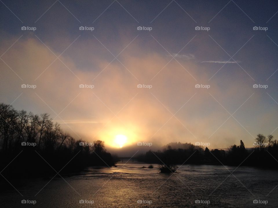 Sunrise on the river 