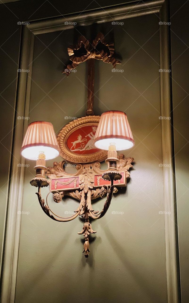 Side classic lantern 