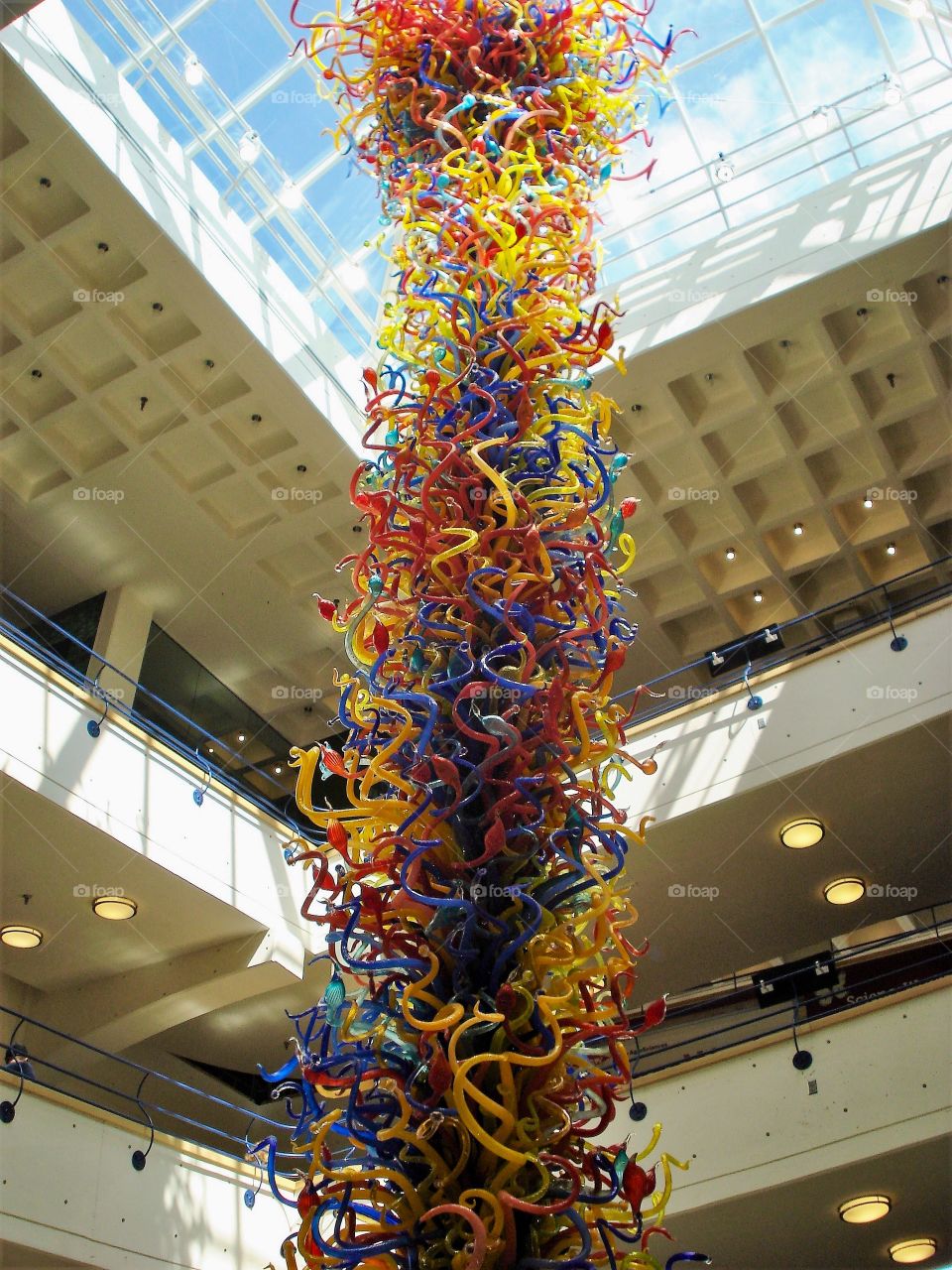 This breathtaking 43 foot tower is the Fireworks of Glass! The colossal blown glass tower is located at the Children’s Museum of Indianapolis 