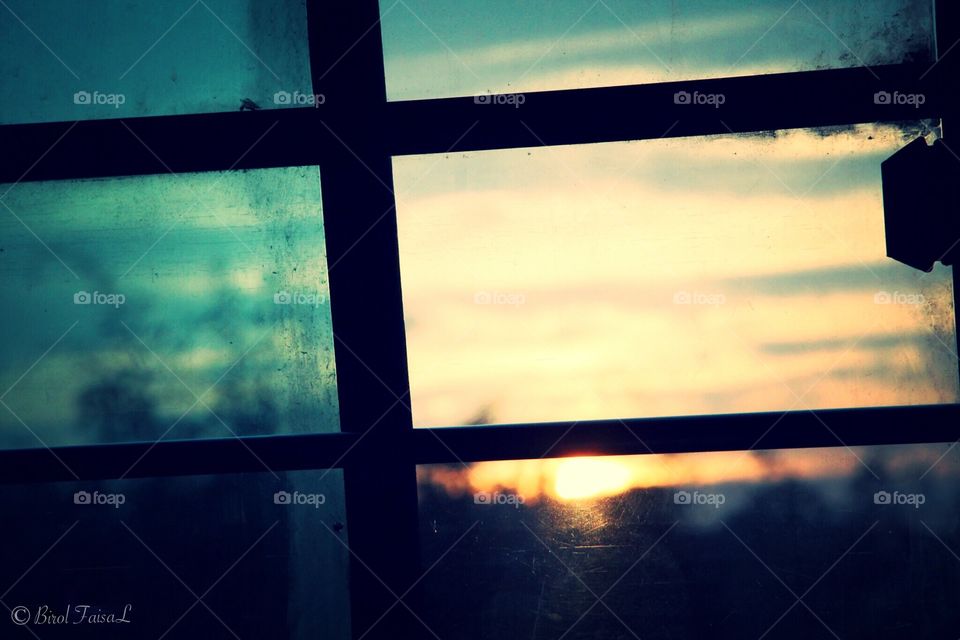 “Sun Sets”
Cli©k By: Shah Faisal
Device: Canon EOS 1100D

© All Credits & Rights are Reserved by Birol Faisal Photography.
