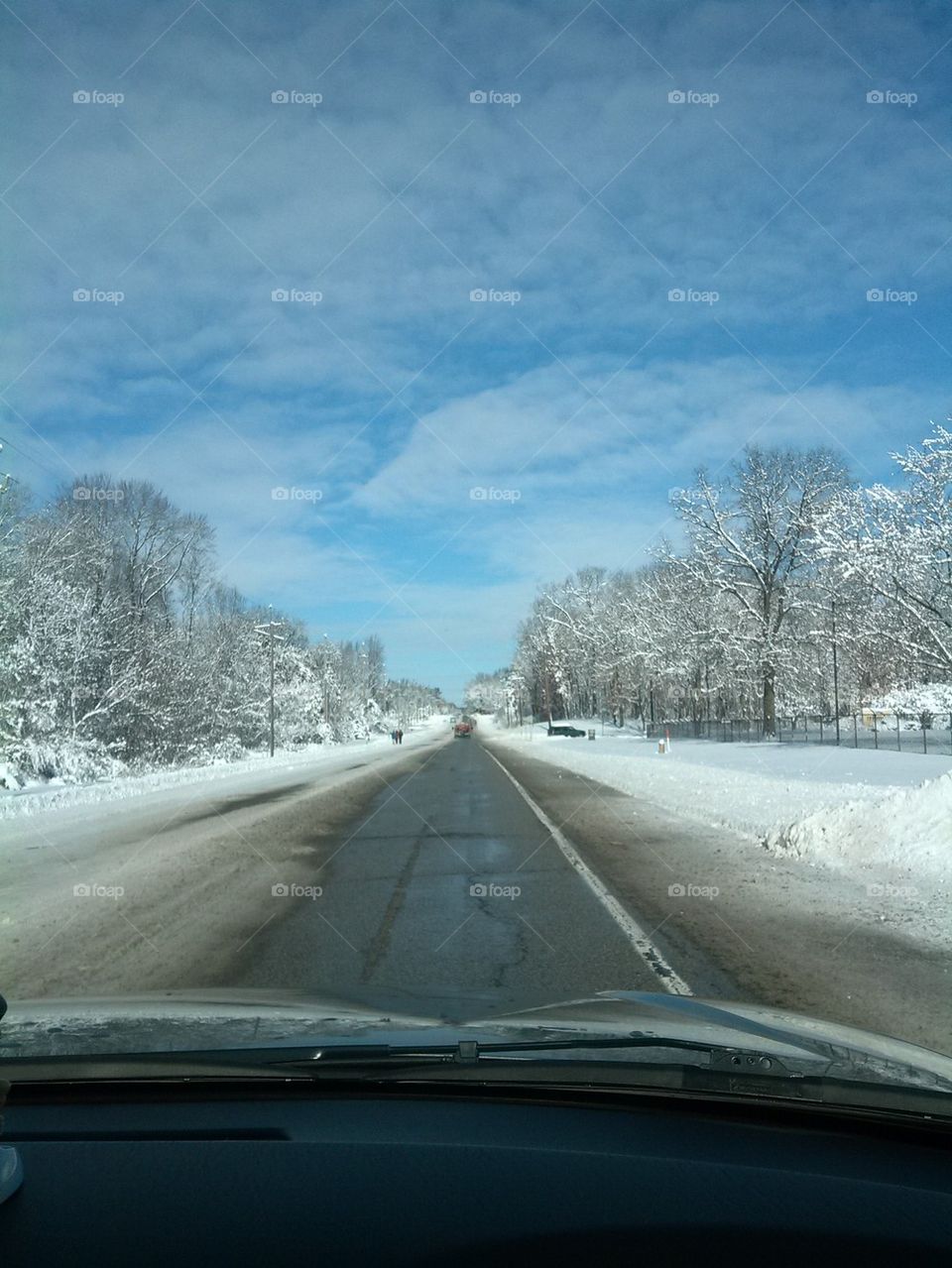 country road in the winter 