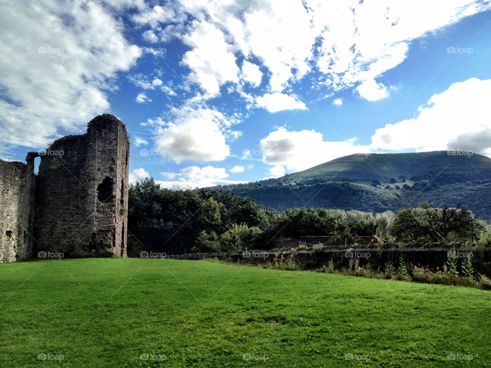 sky green blue grass by dannytwotaps