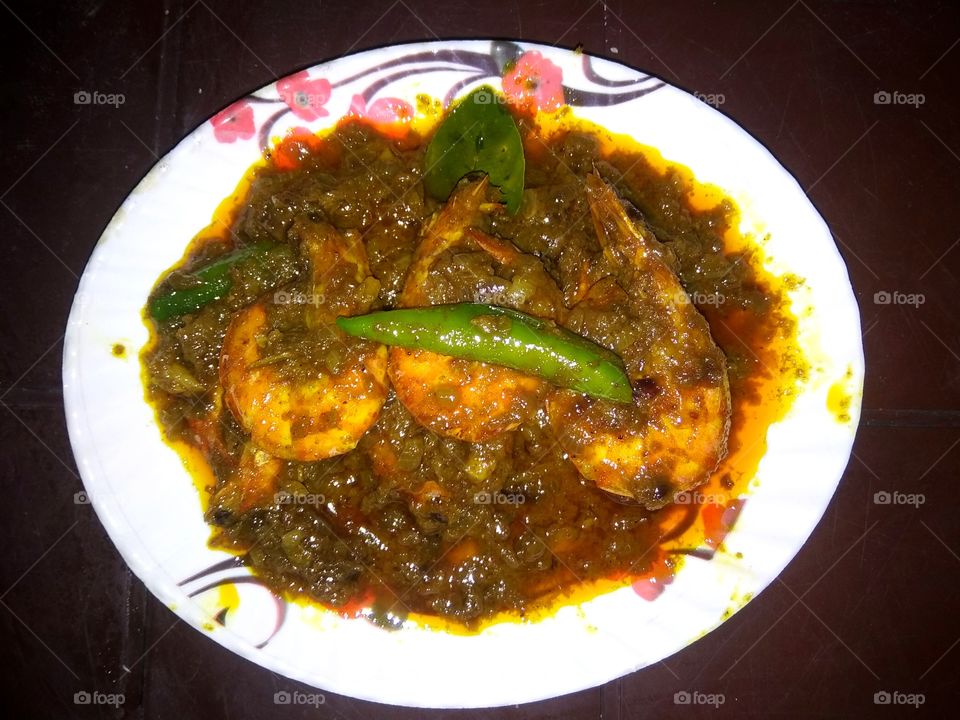 delicious mouth watery spicy prawn masala curry