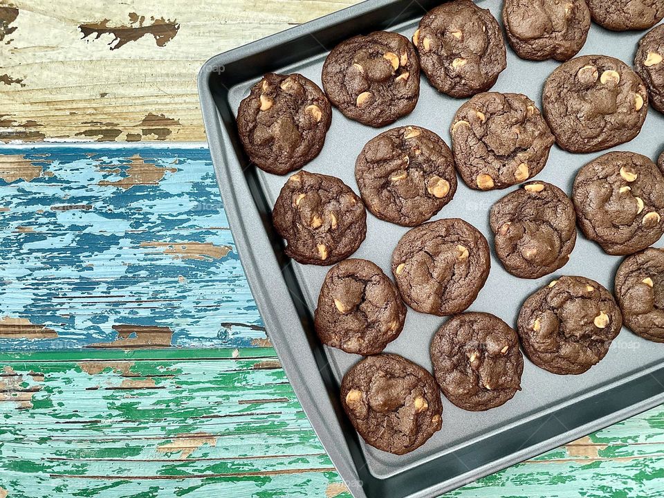 Cookies on a baking sheet, freshly baked cookies, cookies made with love, homemade cookies, cocoa caramel cookies, delicious and decadent cookies, baking with a toddler 