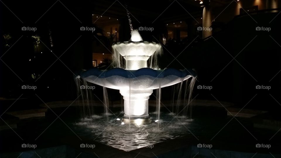 Water Fountain Sculpture Statue