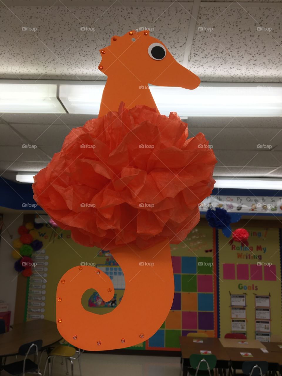 Paper Pom Seahorse 