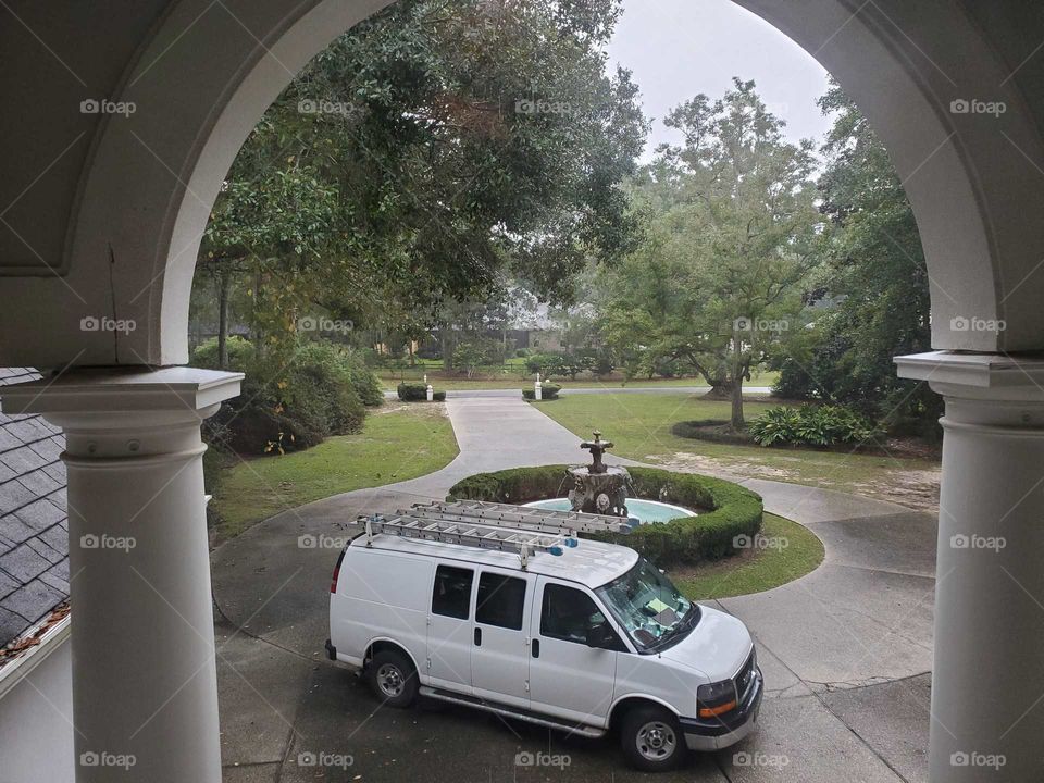 construction can outside a window