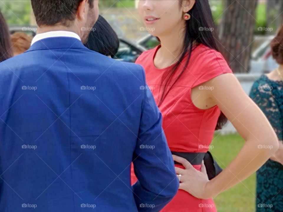 Relax in an elegant party