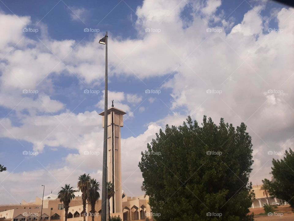 Please help me, I am very poor, I need your support and God is in need