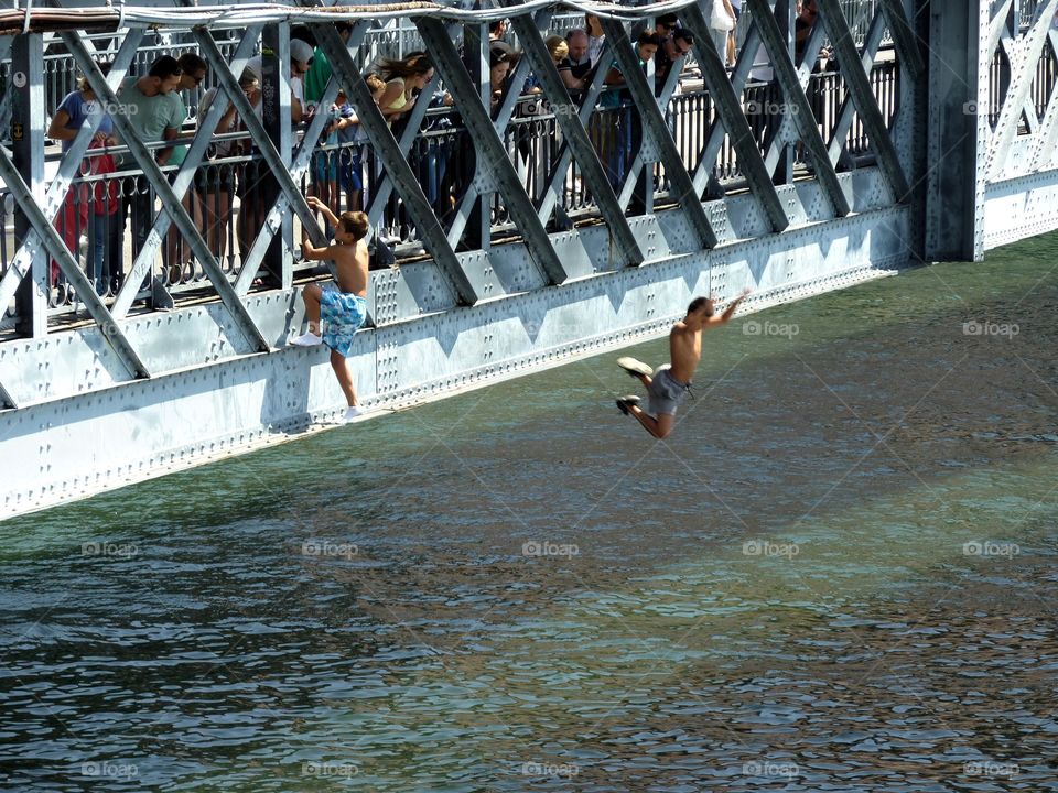 Launch from the deck