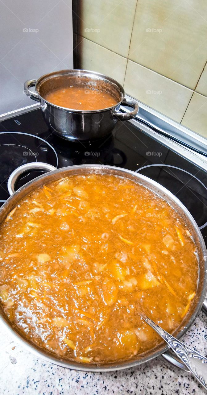 Making seville orange marmalade