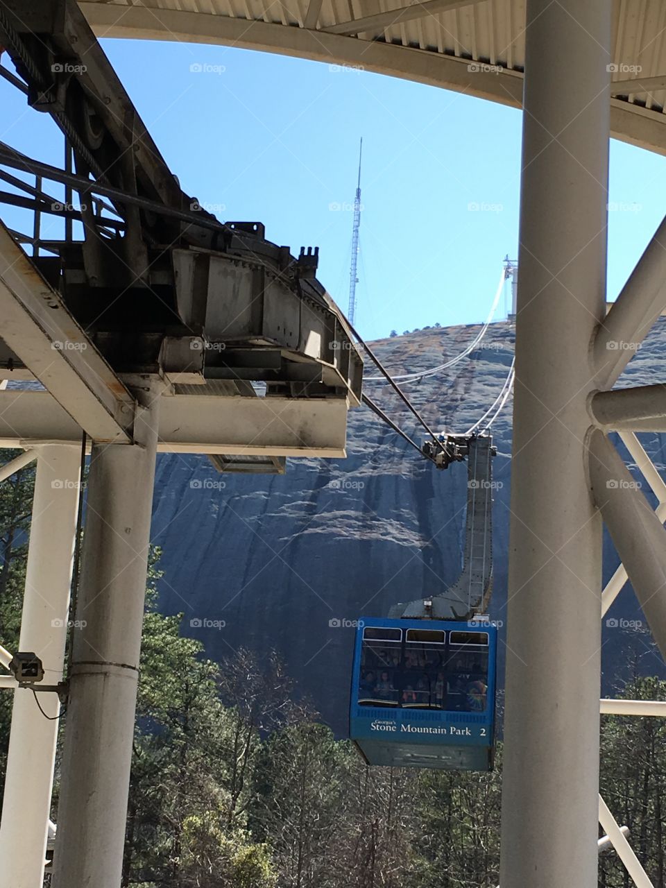 Stone mountain cable car