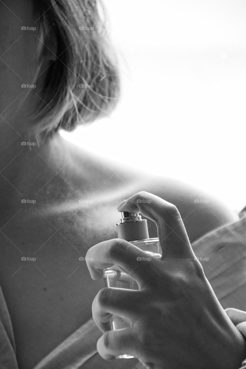 My breath is full of the perfume of your arms