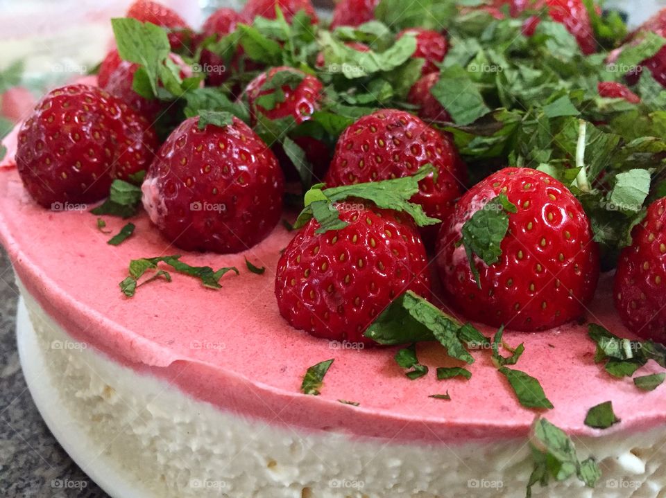 Strawberry cake