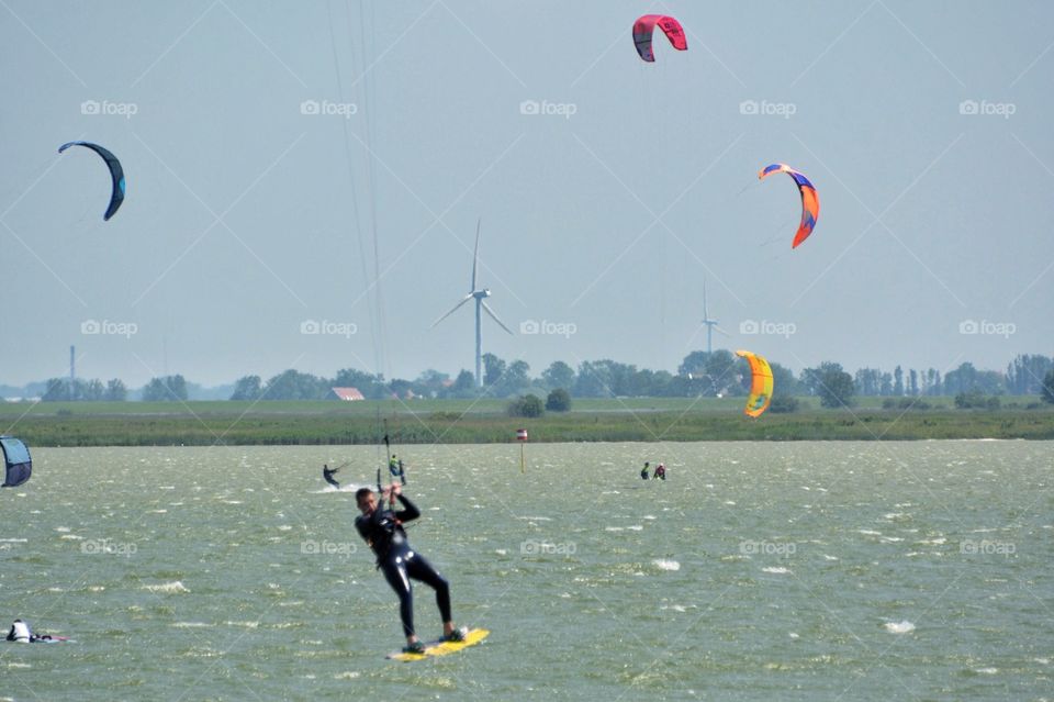 Kiteboarding 