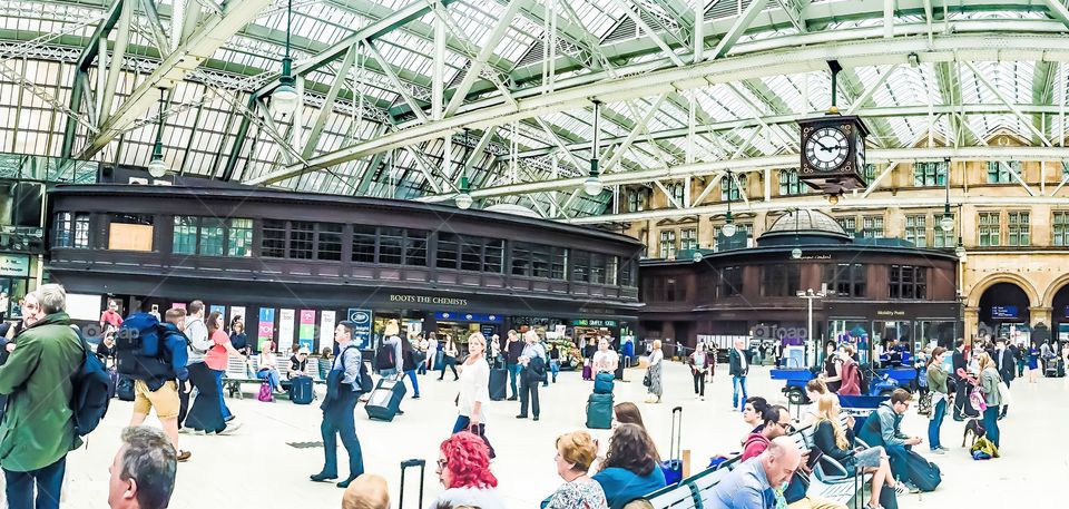 Glasgow Train Station ; Panoramic Photography