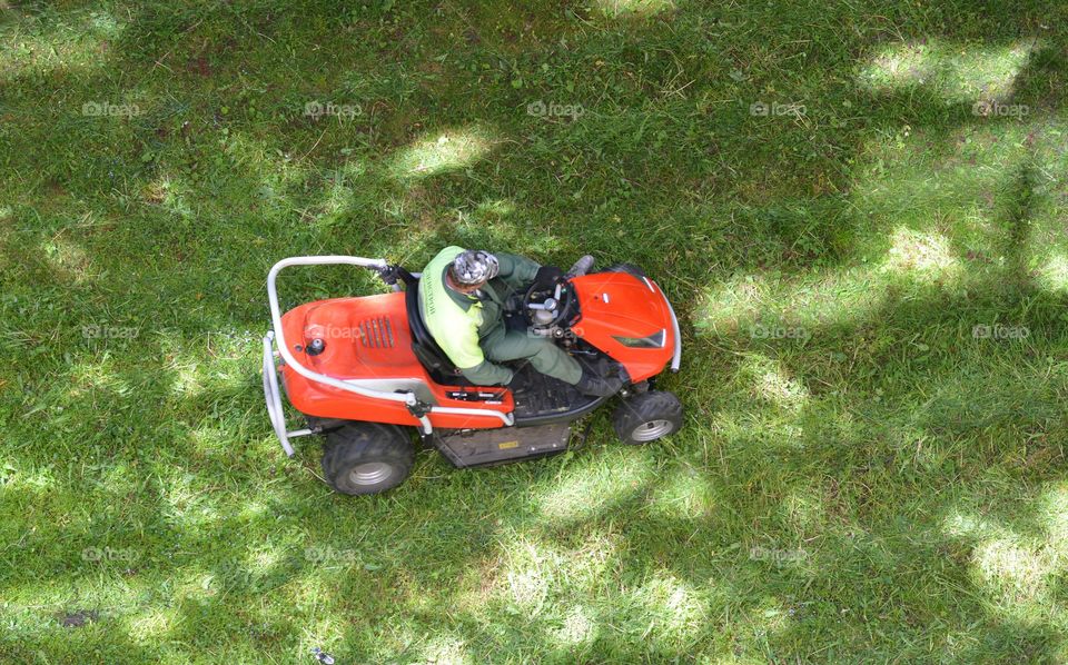 Vehicle, Grass, Action, Outdoors, No Person