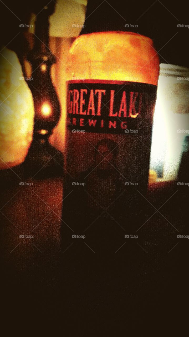 Drinking by candlelight